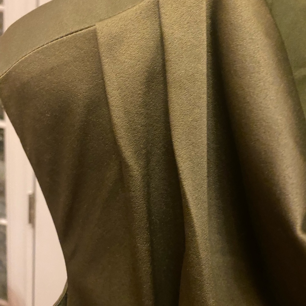 NWOT ELLIAT ARMY GREEN ASYMMETRICAL DRESS SIZE S - Picture 8 of 11
